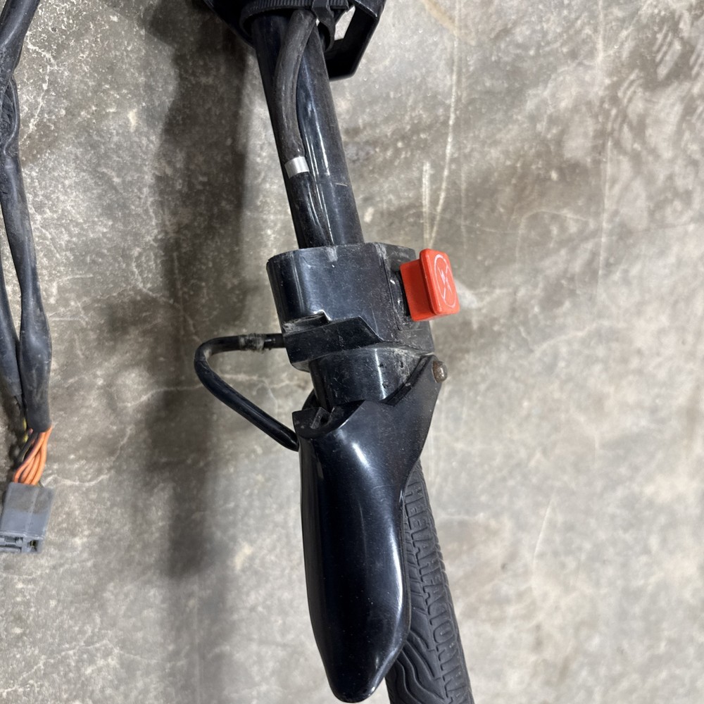 1997 SKI-DOO Mxz 440 Handlebars with Controls