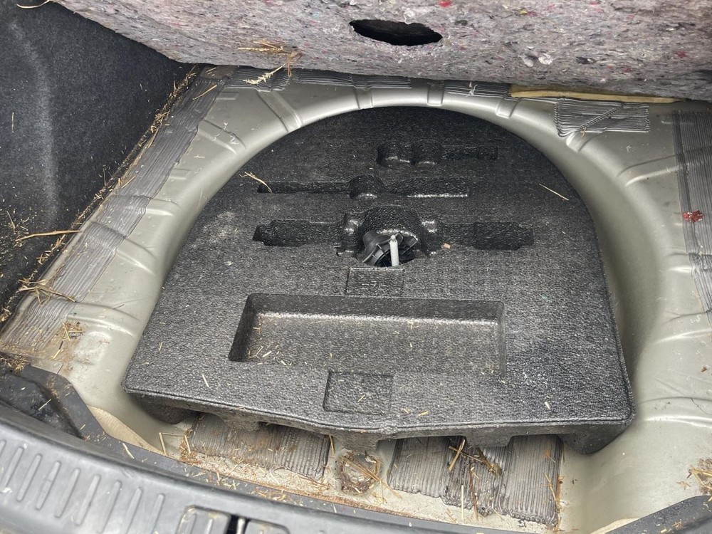 Console Front Floor Without Keyless Ignition Fits 13 MALIBU 985622