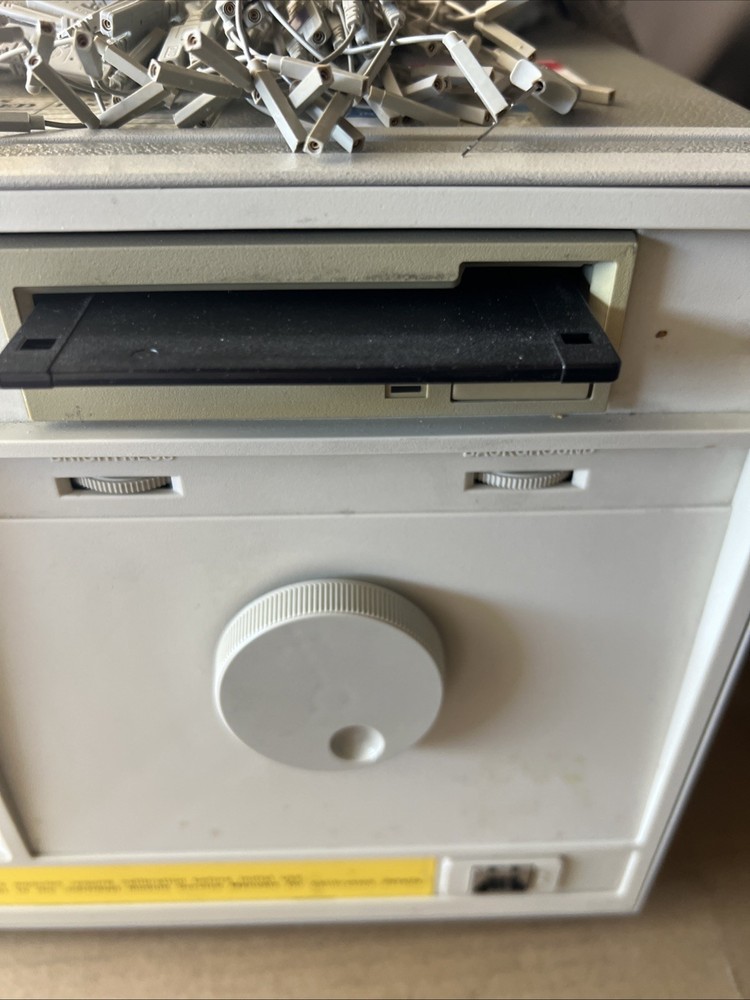 Agilen 16500A Logic Analysis system mainframe