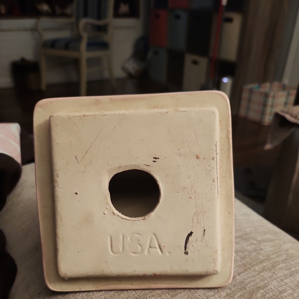 Pink Ceramic Toothbrush Holder and Soap Dish