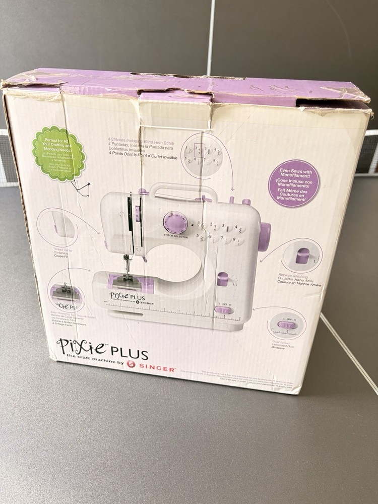 Singer Pixie Plus Electronic Sewing Machine -For Parts or Repair