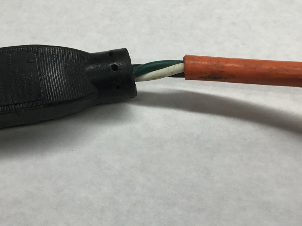 Plug Safety Handle for Electrical Cords - Cord Puller (BLACK)