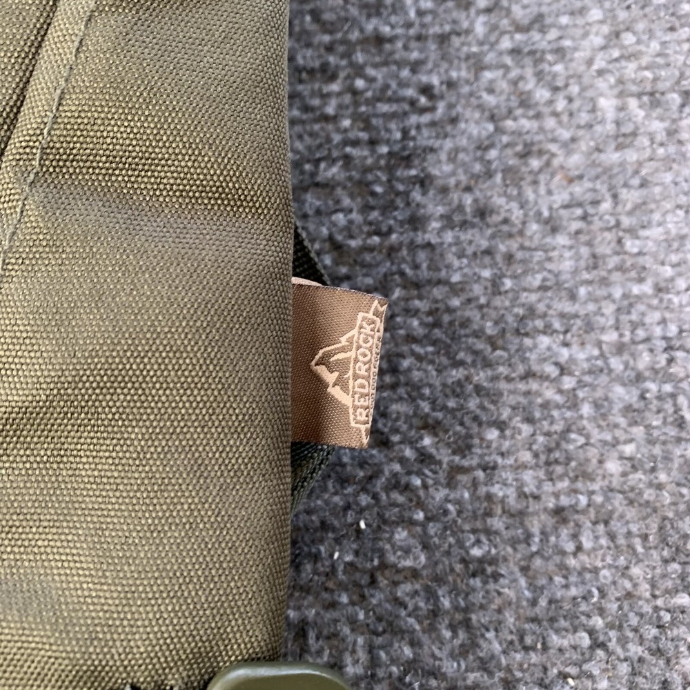 Red Rock Hydration System Carrier Army Green Camelback Two Pouches “NO BLADDER”