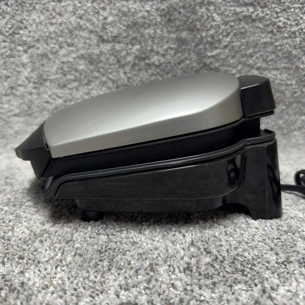 George Foreman Lean Mean Fat Reducing Grilling Machine Model GR10AS Silver