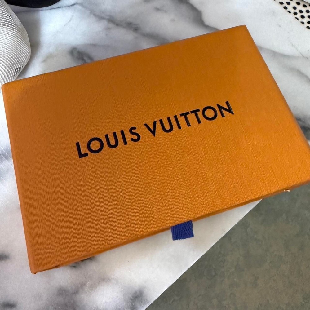 Louis Vuitton Galaxy Satellite Chain Silver Logo LV