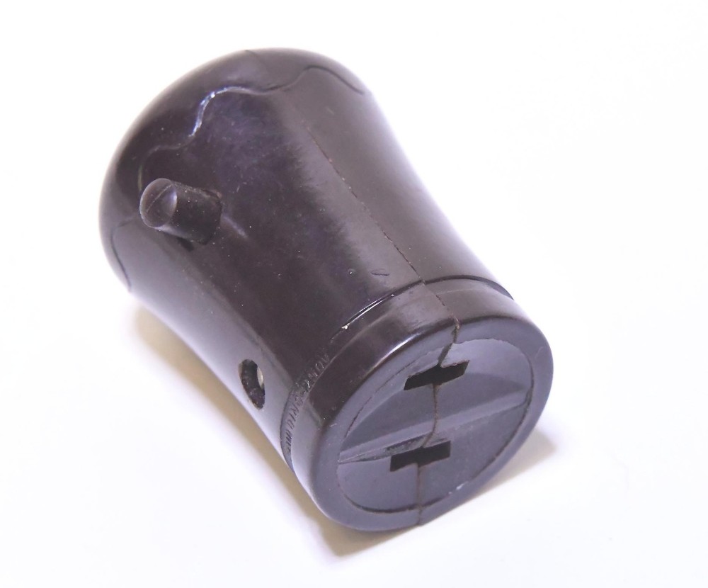 NOS PAULDING PENDANT BAKELITE OUTLET WITH SWITCH