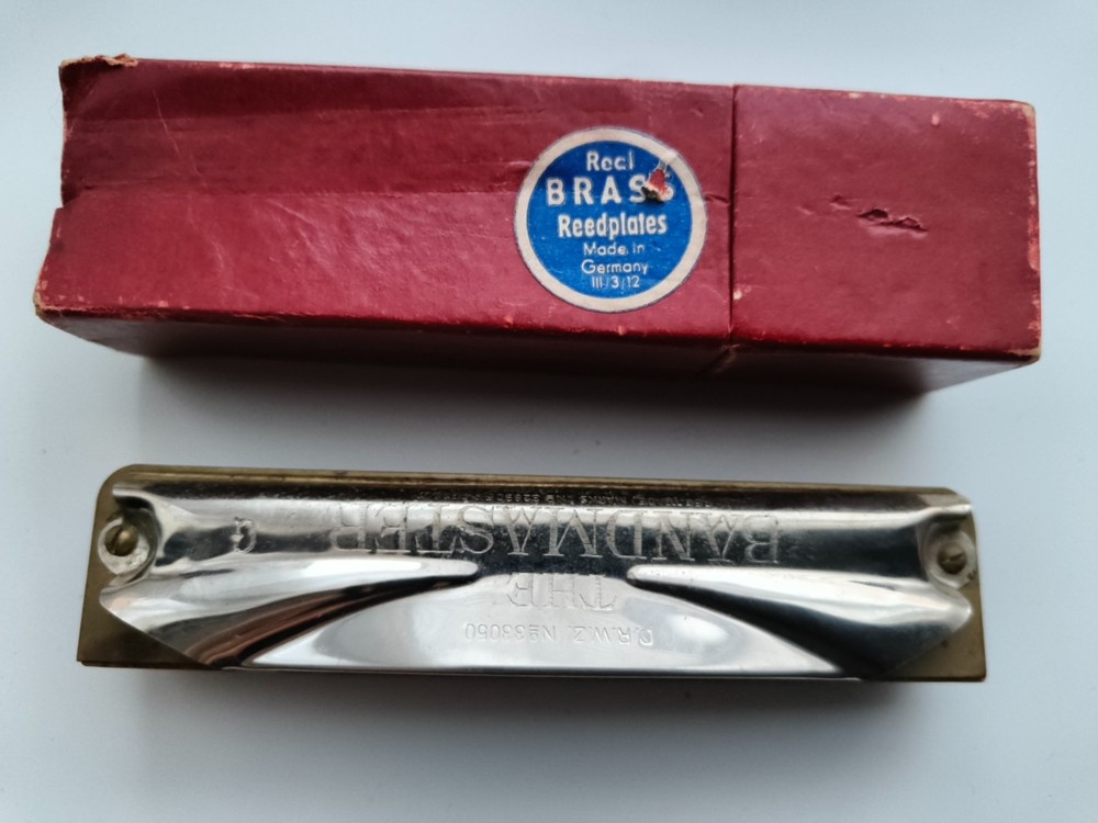 Vintage tremolo harmonica Bandmaster C