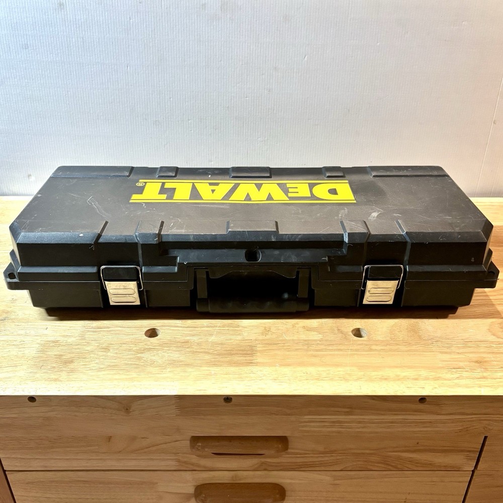 Dewalt DW938 Variable Speed Reciprocating Saw 18v with Case