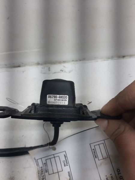 Camera/Projector Rear View Camera Fits 04-06 LEXUS RX330 666985