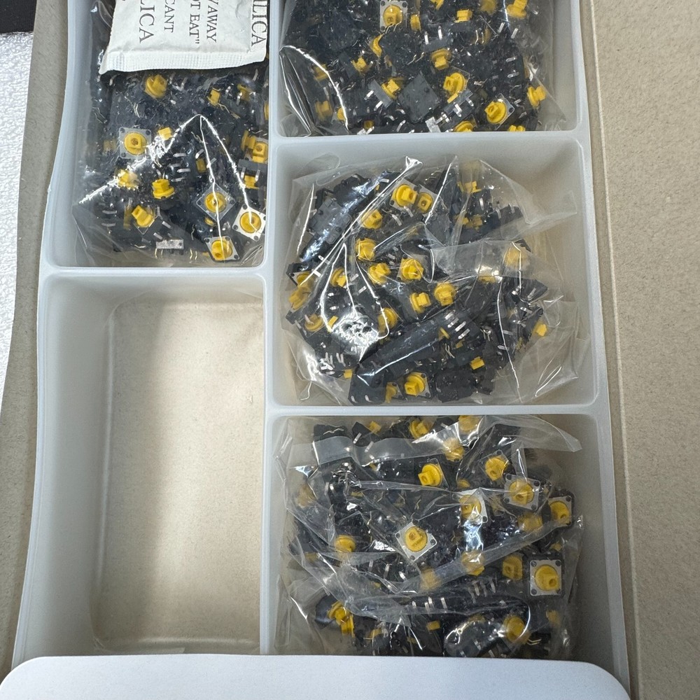 100PCS OMRON 2.55N B3F-4055 Tactile Switch