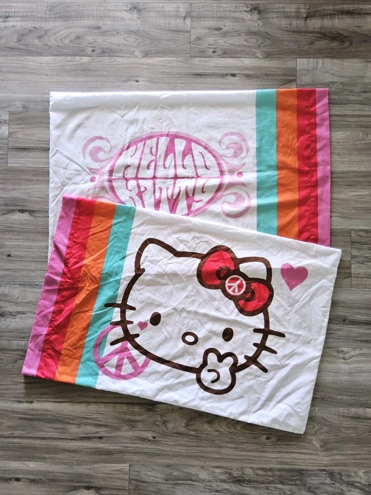 Hello Kitty Sanrio 2 Pillowcases Standard Two-sided Peace