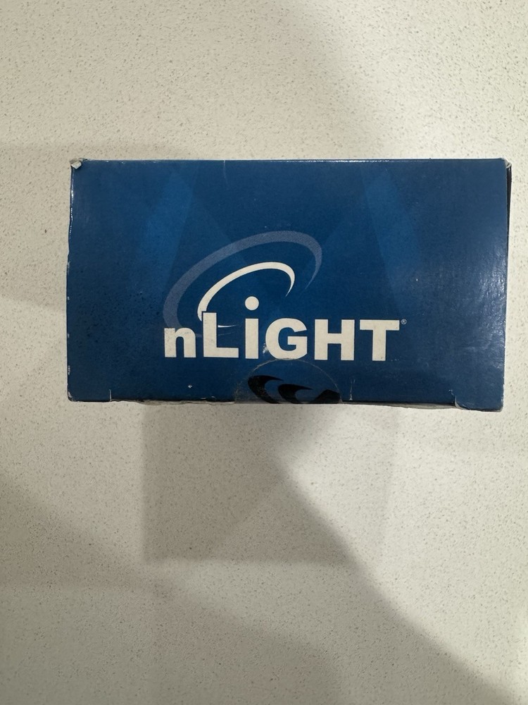 NEW ACUITY nLIGHT NPP20 PL Plug Load Control Power Pack *233C81