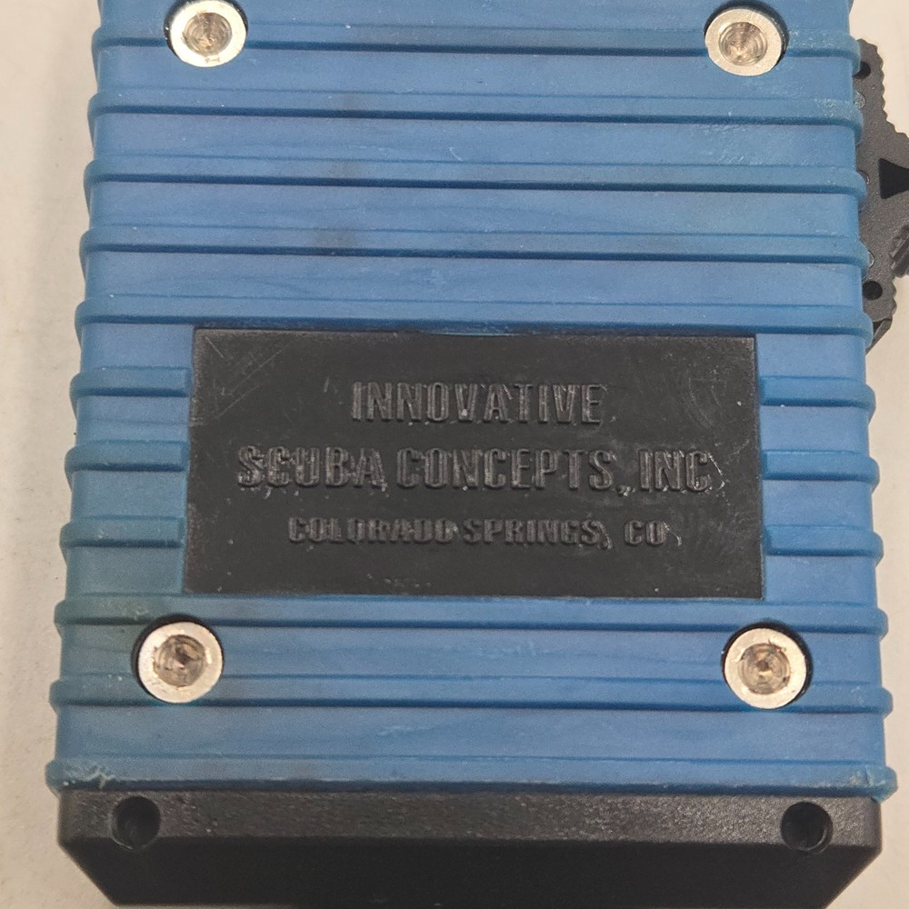 Innovative Scuba Concepts The Gripper Retractable String Strap