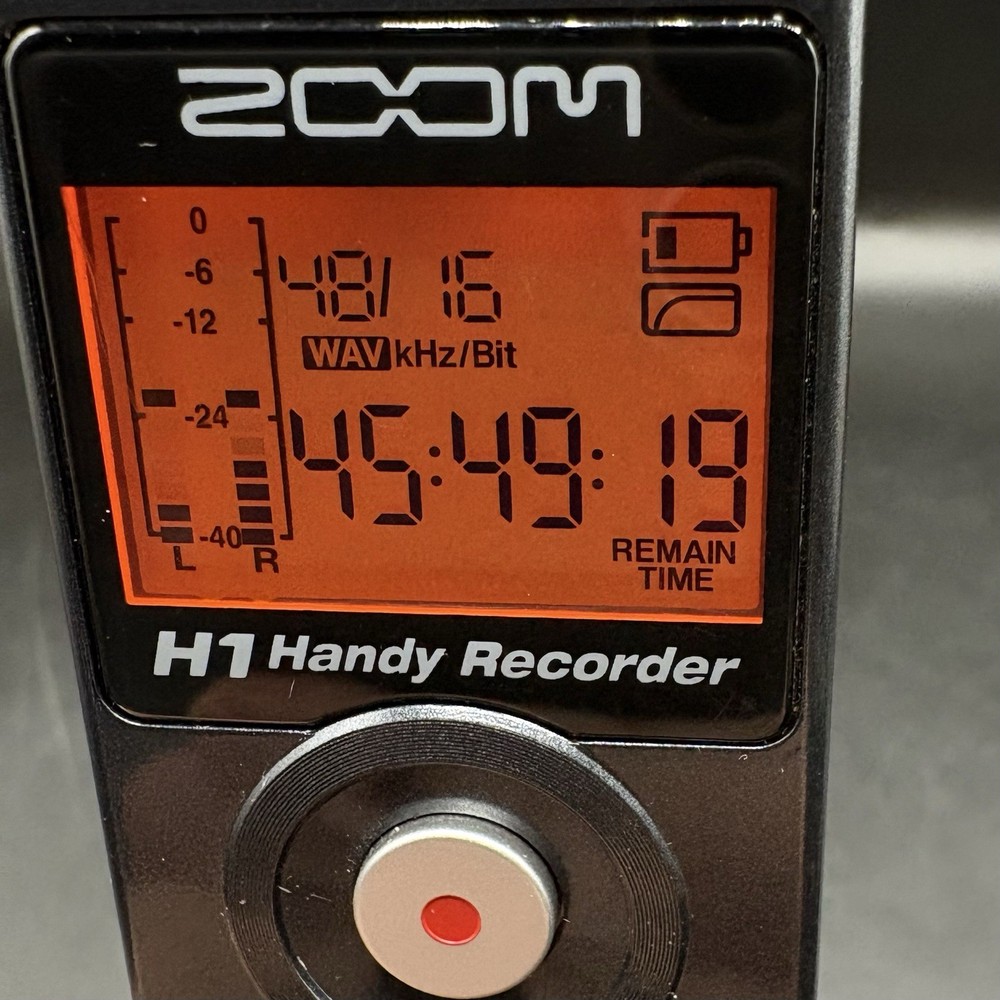 Zoom H1 Handy Recorder W/ 32gb Micro SD