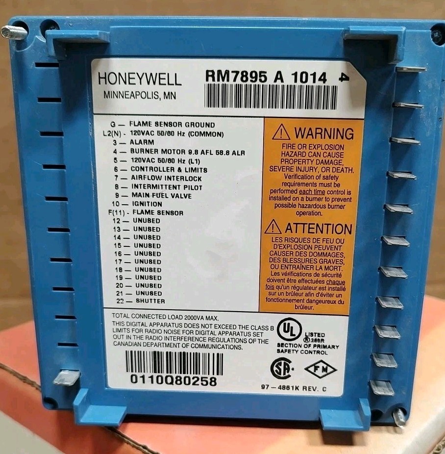 NEW Honeywell RM7895 A 1014 Automatic Programming Control 120VAC BURNER CONTROL