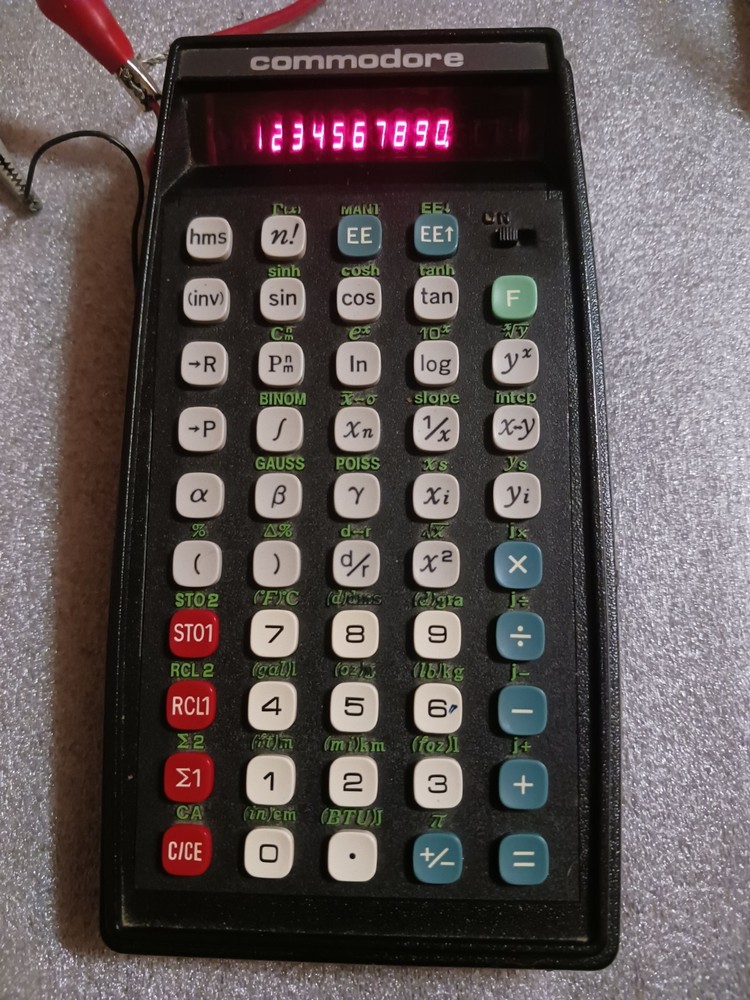 COMMODORE SR4190 VINTAGE COMPUTER CALCULATOR