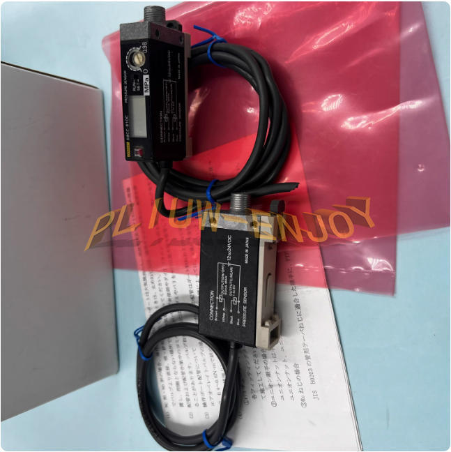 1PCS New Omron E8CC-B10C E8CCB10C Pressure Sensor