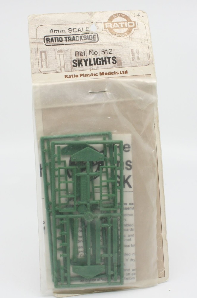 Ratio 512 HO / OO Scale Skylights Plastic Model Kit