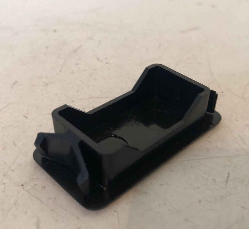 GENUINE MACK PLUG NEW OEM 25159354