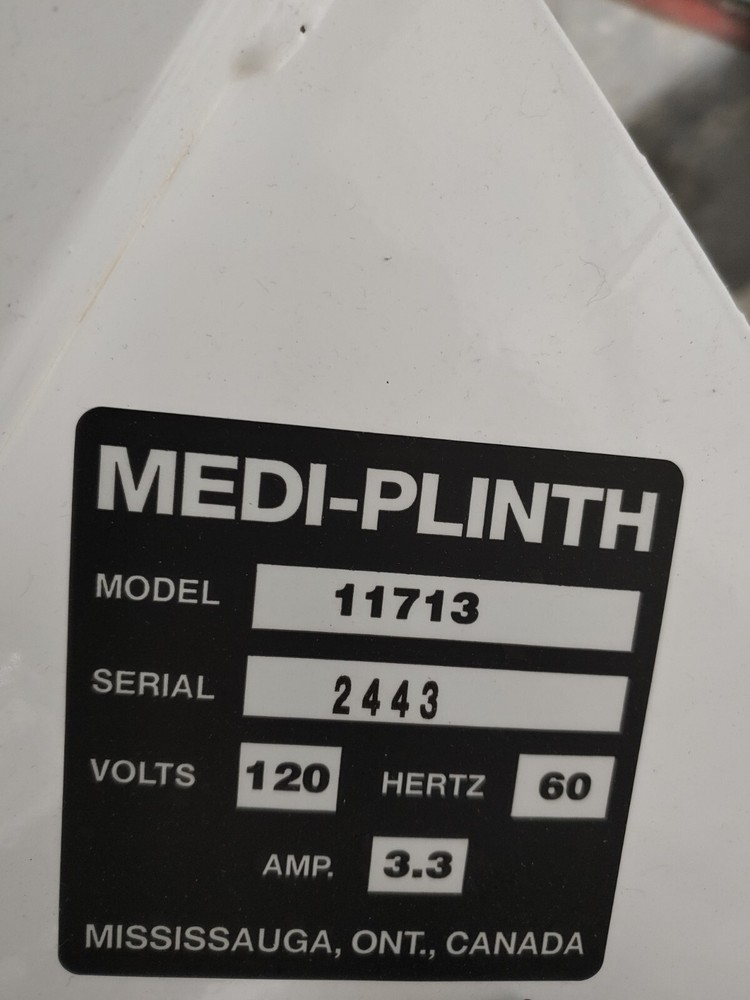 Medi-Plinth model 11713 bariatric table