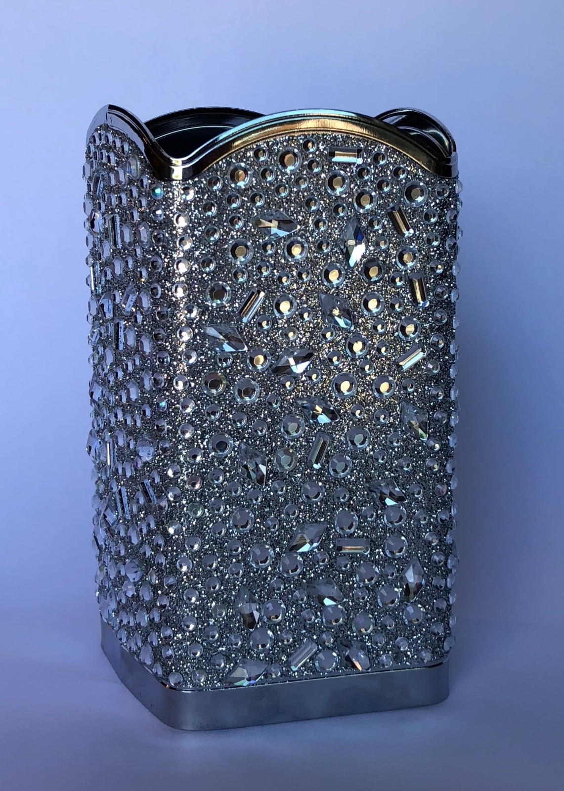 NEW BATH & BODY WORKS SILVER TOSSED GEMS GENTLE FOAMING HAND SOAP SLEEVE HOLDER