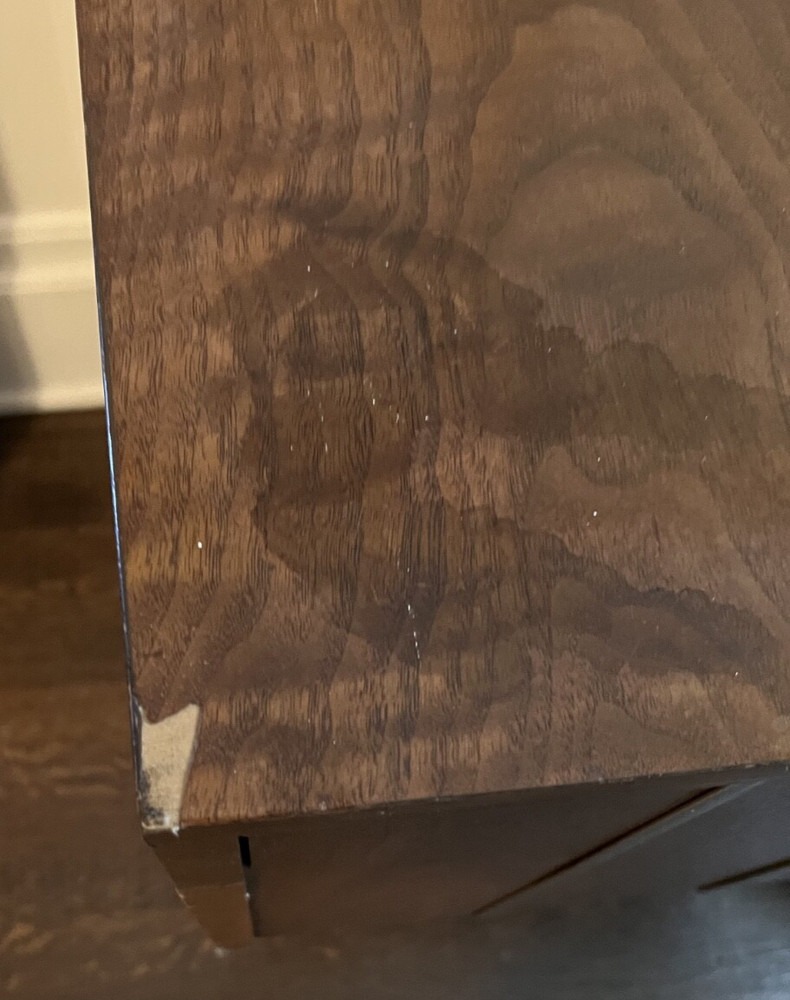 Art Deco Walnut - Square Pedastal Bar