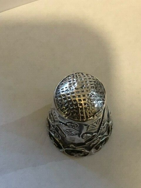 Vintage 1920's Mexican TAXCO 925 Silver Thimble Raised Pattern 2.5 cms