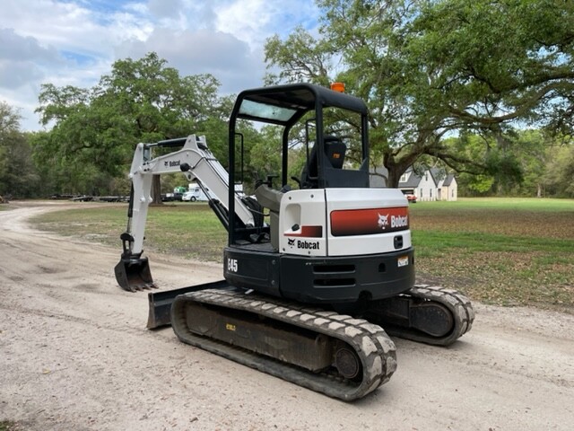2016 BOBCAT E45 MINI EXCAVATOR - 2 SPEED - KUBOTA DIESEL ENGINE