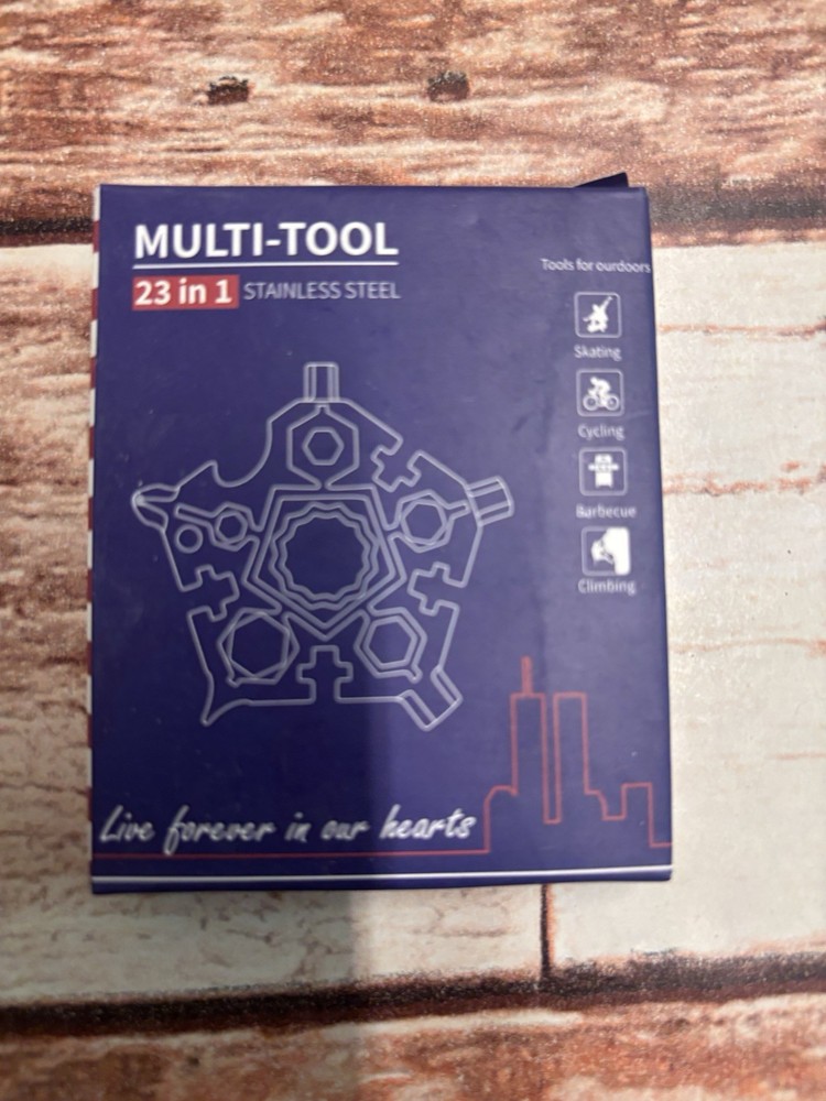 NEW Multitool 23 in 1 Comes with Round Ring and D Ring Great Gift Idea