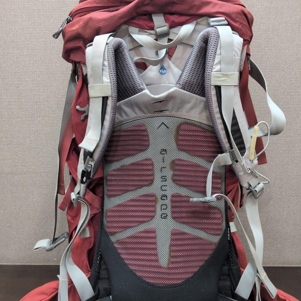 Osprey Aether 60 Backpack Large Capacity Trekking Climbing Used