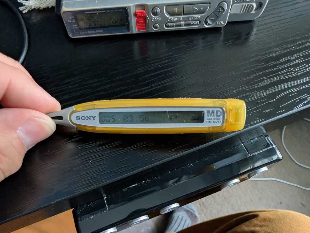 Sony RM-MZE1 MINIDISC Player Remote