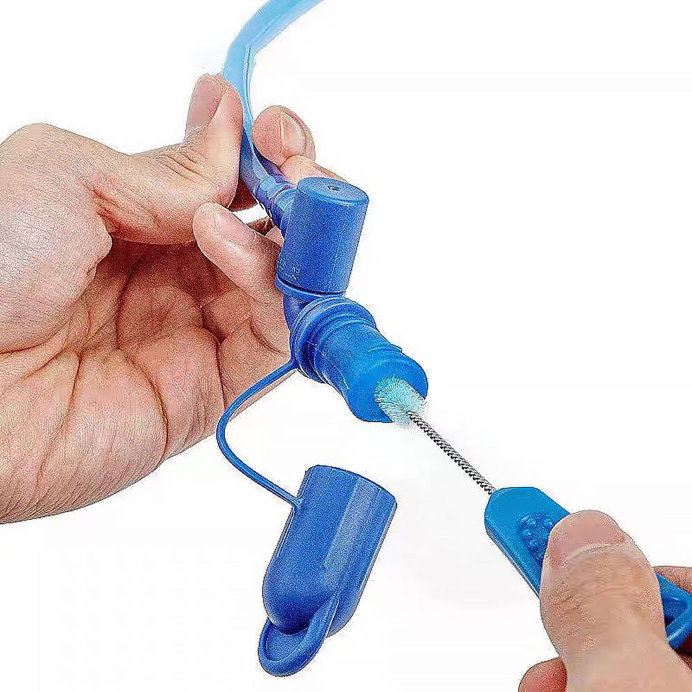 HYDRATION WATER BLADDER CLEANING KIT 4 IN 1 GN