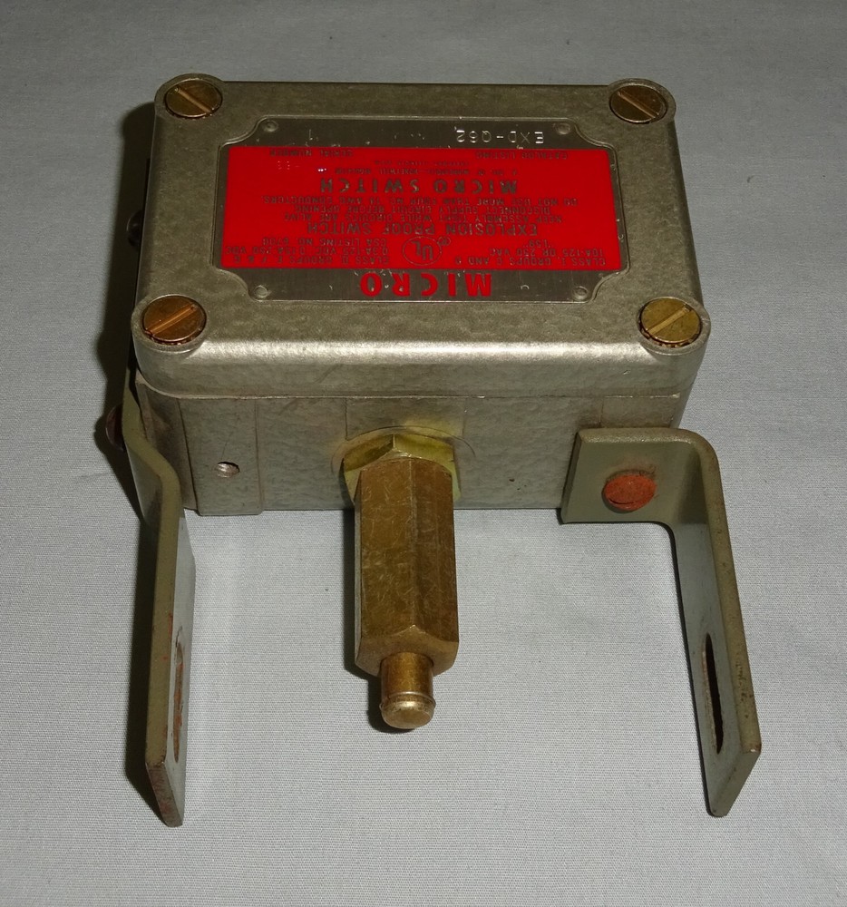 Microswitch EXD-Q62 Explosion Proof Switch EXDQ62 Micro NEW