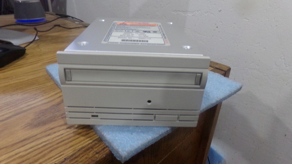 Maxoptix Model: T3-1300  Internal Optical Drive.