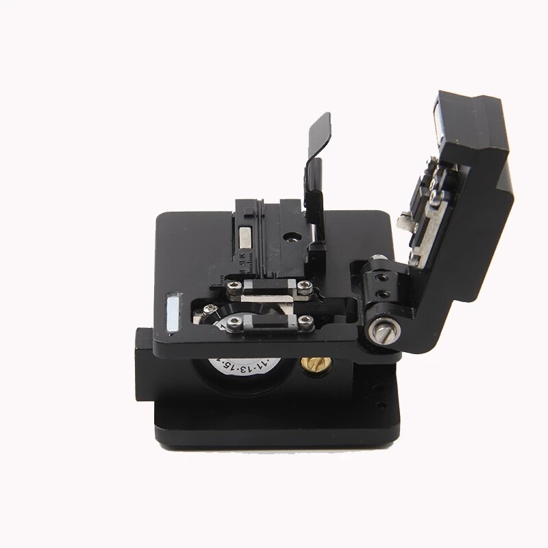 F109 Upgrade Precision Fiber Optical Bl ade cutting  Cable