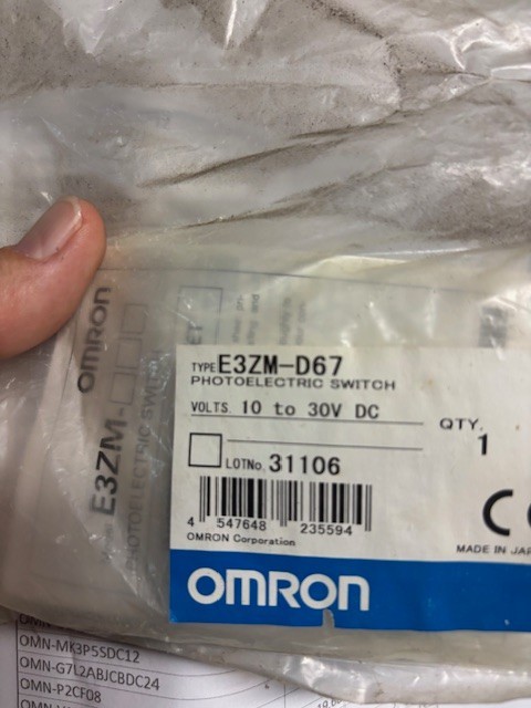 E3ZM-D67 OMRON