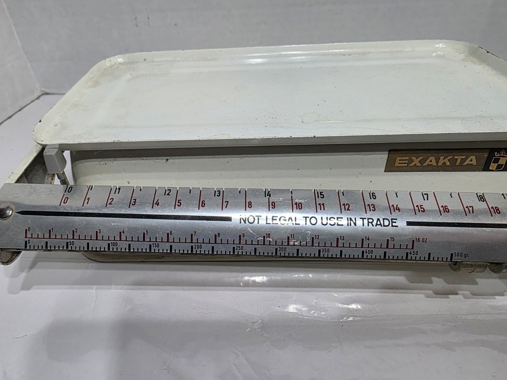 EXACTA Manual Weight Scale White w/Tray Germany