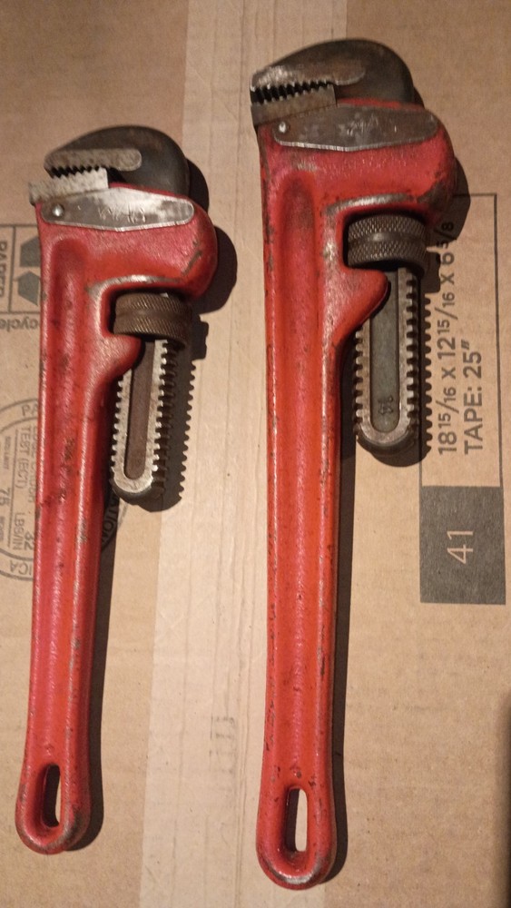 Mac Pipe Wrenchs