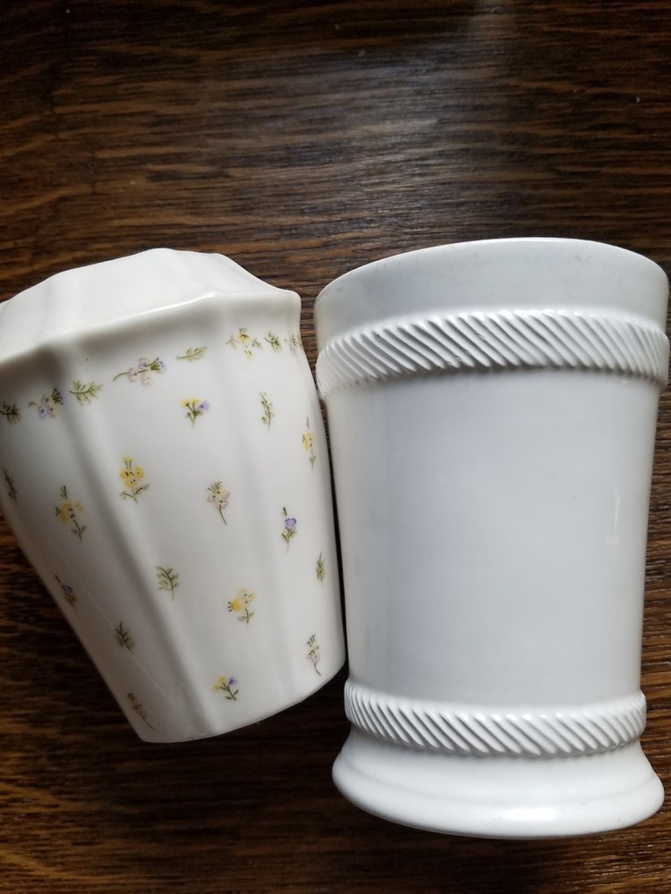 Bathroom Accessories ~ Toothbrush Holder & Glass