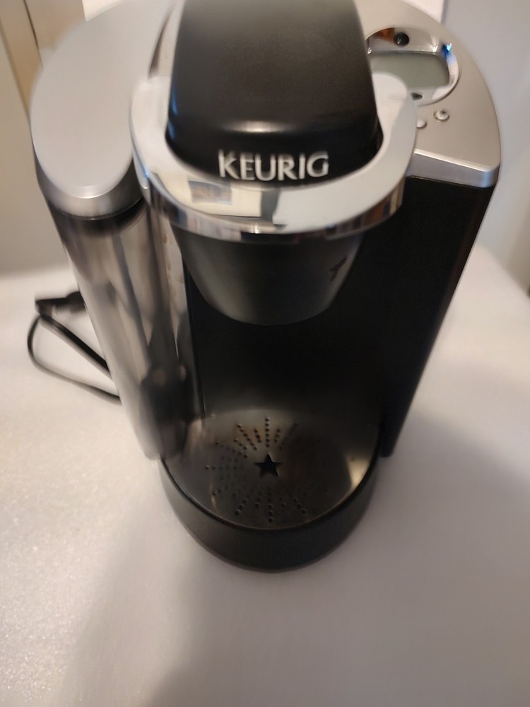 Keurig Single Cup Brewing System Coffee Maker Model B60