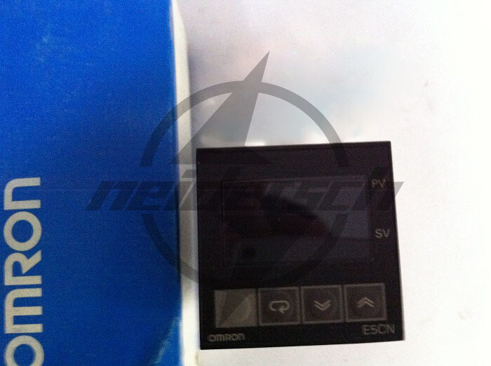 ONE New Omron E5CN-R2MP-500 Temperature Controller In Box