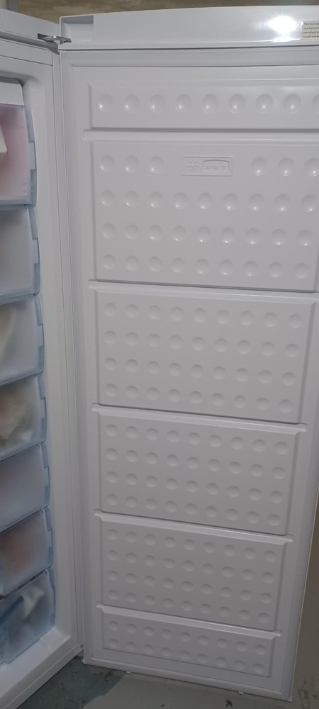 Hamilton Beach Upright Freezer