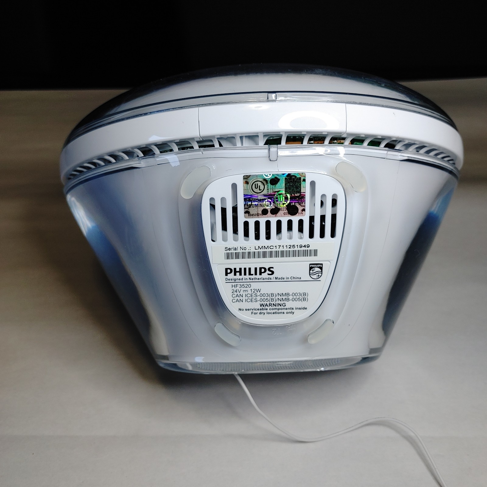 Philips SmartSleep Wake Up Light Clock Alarm Sunrise Sunset Simulation HF3520