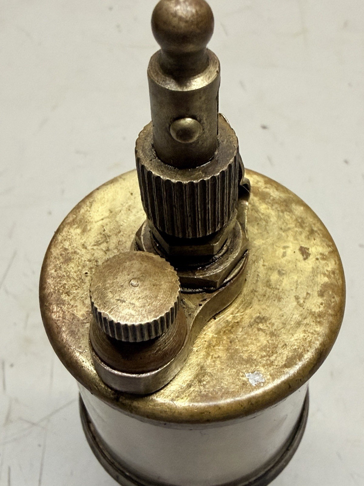 Brass Cylinder Oiler IHC M International Famous Mogul Hit Miss Engine 1/4" NPT