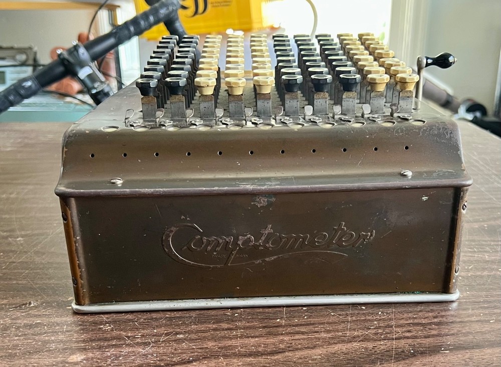 ANTIQUE 1911 COMPTOMETER ADDING MACHINE CALCULATOR FELT & TARRANT BAKELITE KEYS
