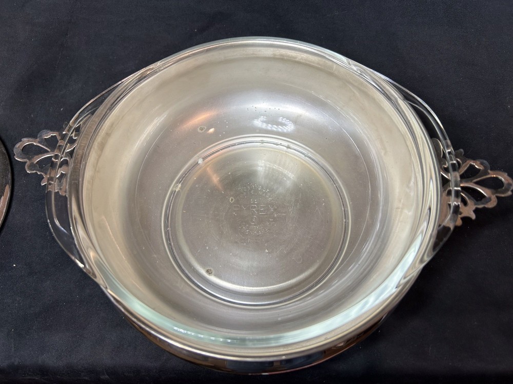 Sheffield Silverplate Casserole Dish w Lid Pyrex Insert 128