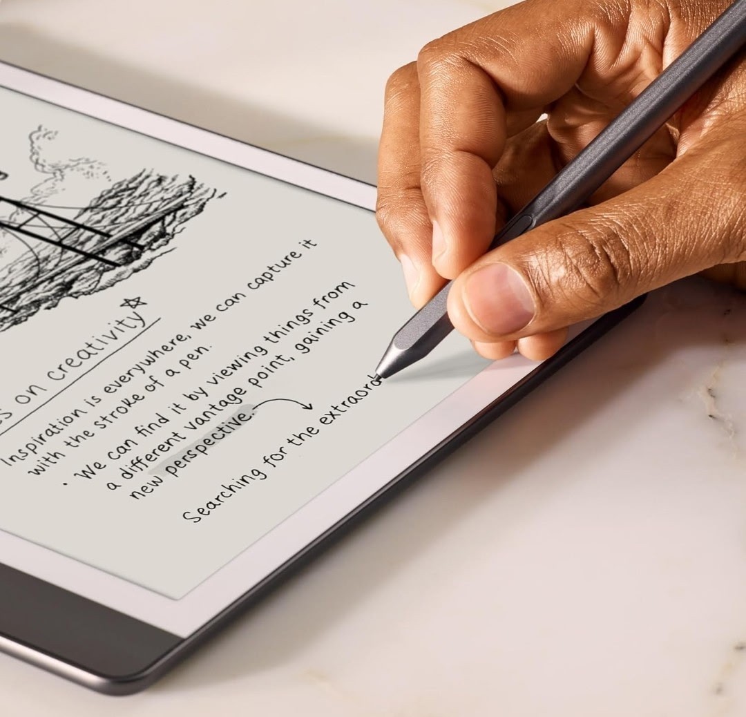 Black Kindle Scribe Premium Pen with Erase Mr and replacement tips
