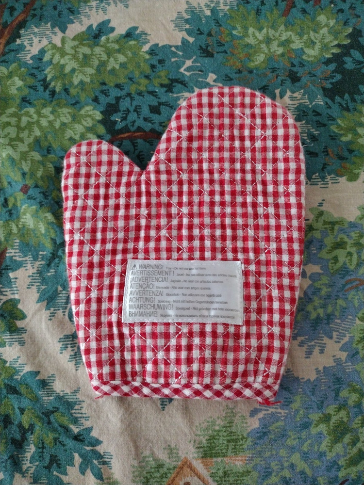 Melissa & Doug Replacement Potholder Oven Mitt Play Kitchen Accessory Red White