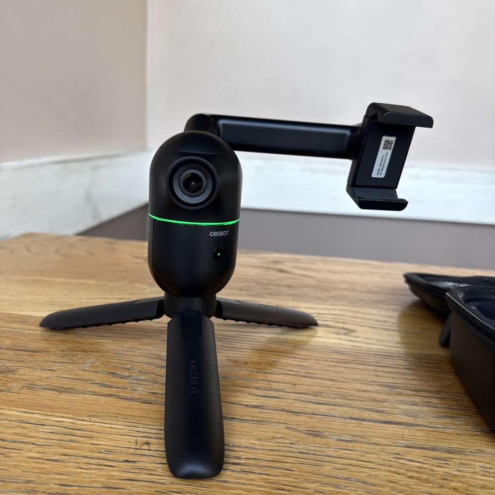 OBSBOT Me AI-Powered Phone Mount, Auto-Tracking with Wide-Angle Sensing Camera