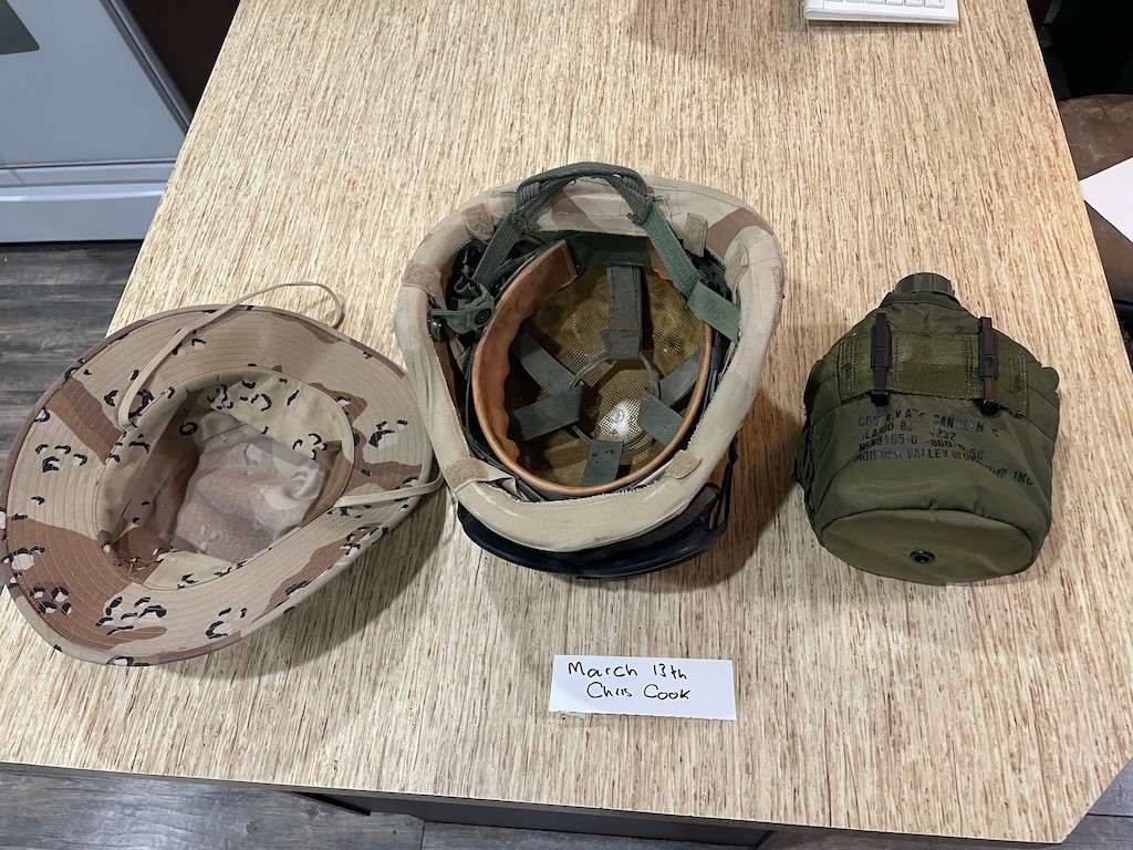 US Gulf War era PASGT Helmet GWOT Chocolate Chip Hat 6 color desert Canteen set